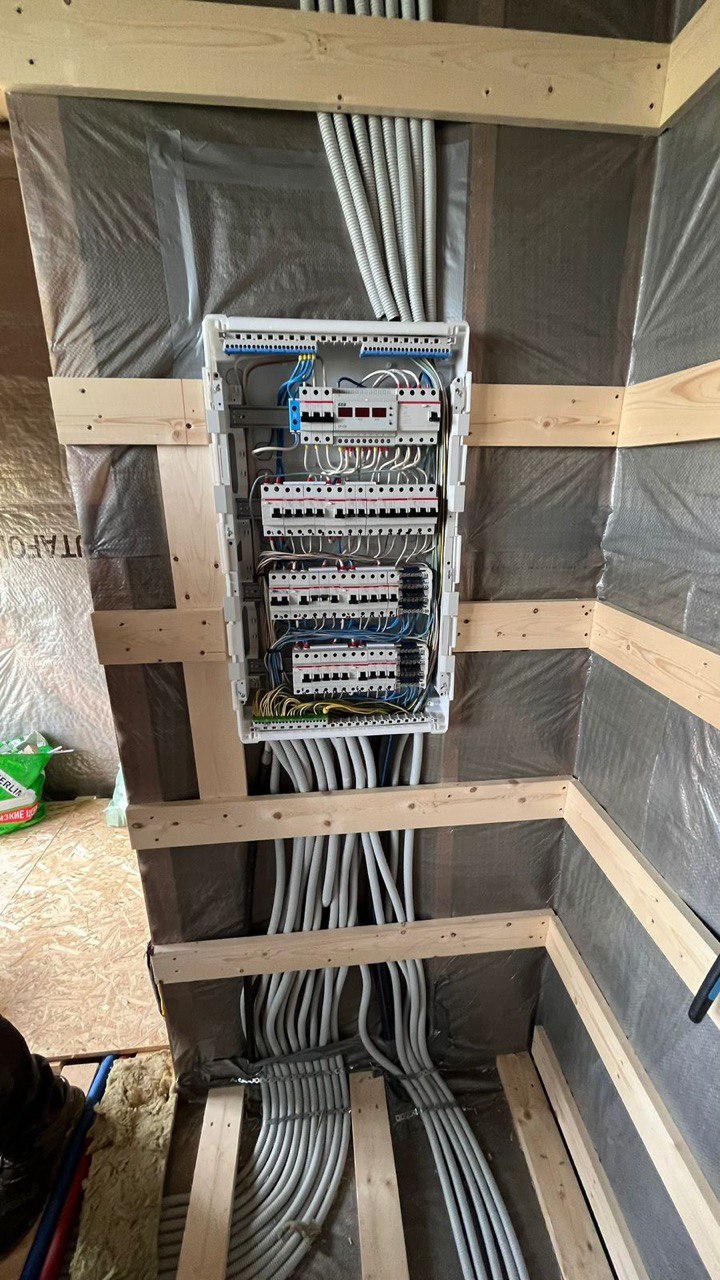 Электромонтаж работа 17